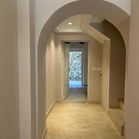 Ferienwohnung Charme In Centro With Private Parking Ascoli Piceno Exterior foto