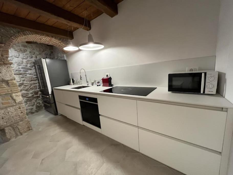 Ferienwohnung Charme In Centro With Private Parking Ascoli Piceno Exterior foto