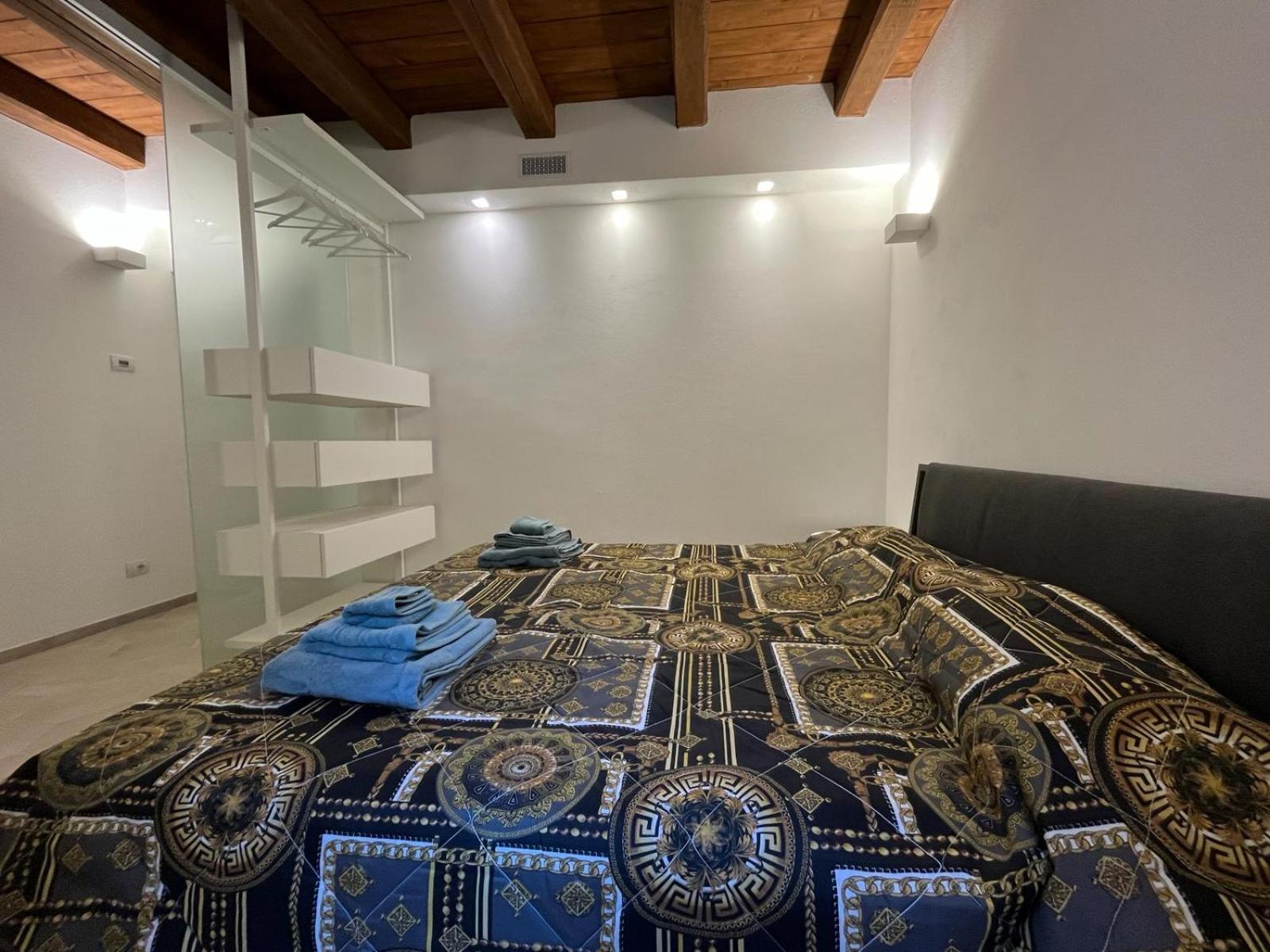 Ferienwohnung Charme In Centro With Private Parking Ascoli Piceno Exterior foto